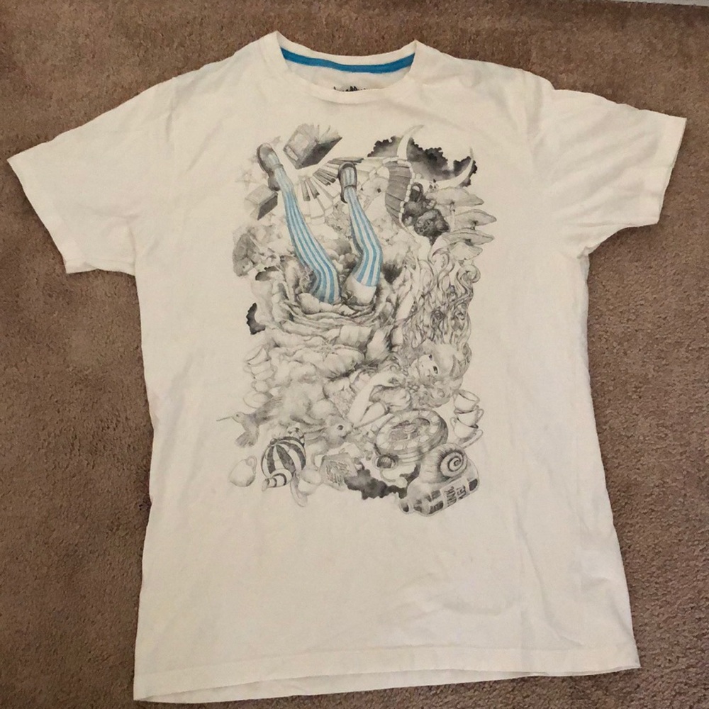 Threadless Alice in Wonderland tee shirt M